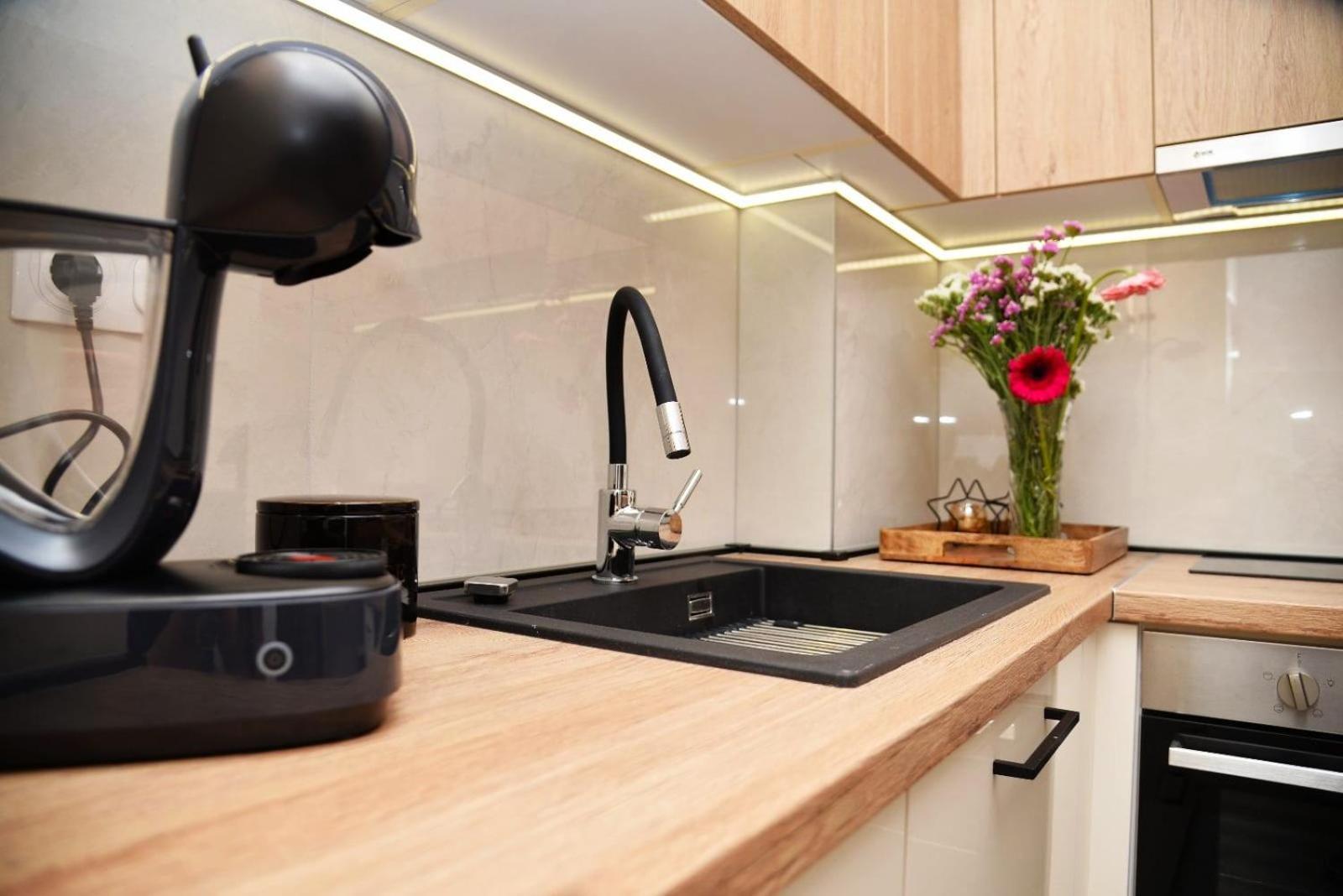 Pine 1 Apartment In The Center Trebinje Ngoại thất bức ảnh
